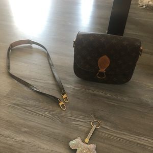 LOUIS VUITTON CROSS BAG ST CLOUD MM